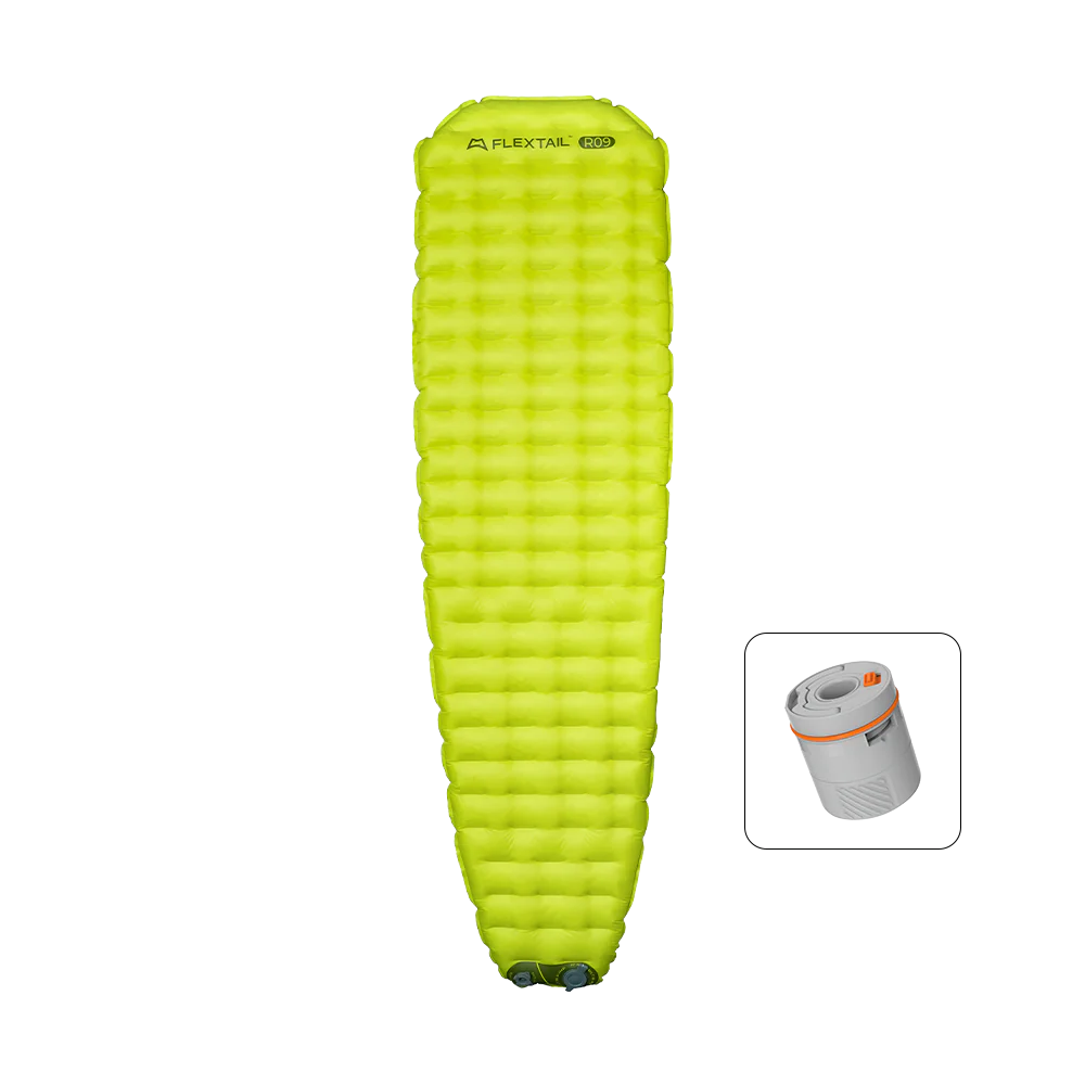 Tiny Sleeping Pad R09 Large-World's Lightest 9.4 R-value Sleeping Pad with Automatic Inflation - Image 15